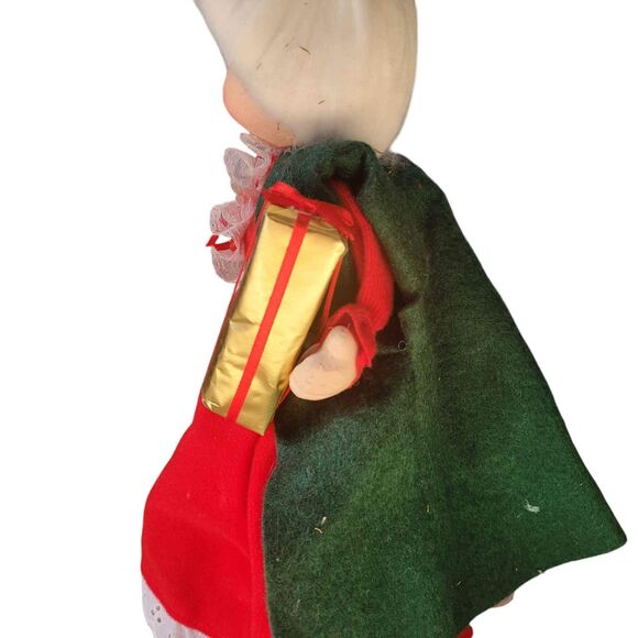 Vintage Mrs. Claus Christmas Tree Topper - Picture 5 of 7